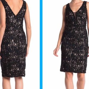 💐MARINA SHORT LACE DRESS IN SIZE 12 💐